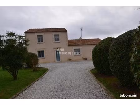 pavillon 6 pièces 170 m²