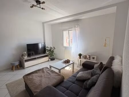 appartement tte charges comprises