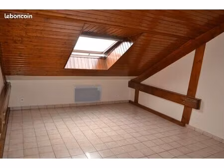 studio étudiant proche lycée pergaud