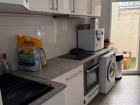 loue f2 de 50 m²