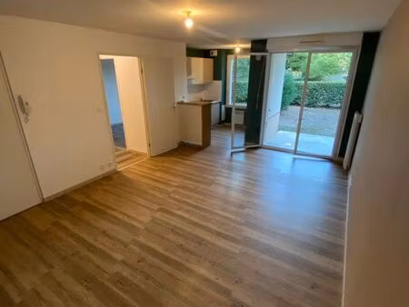 beau t2 dans residence sécurisée