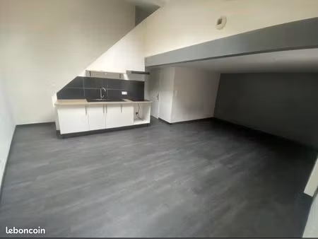 studio à louer à vézelise