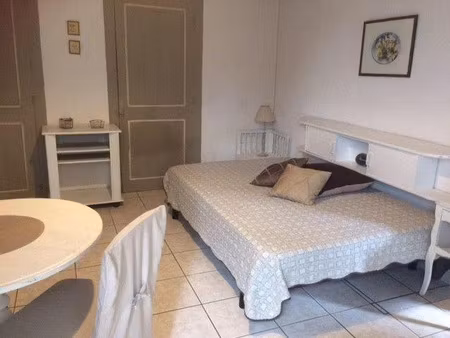 location meublée appartement 1 pièce 25 m² à crolles (38920)  500 €