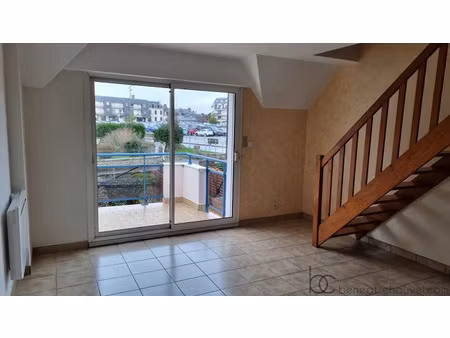 location appartement 3 pièces 47 m² à sarzeau (56370)  675 €