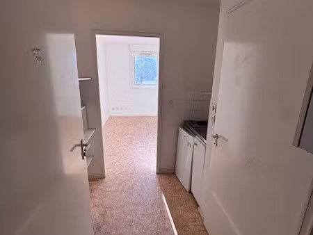 location appartement 1 pièce 20 m² à villeurbanne (69100)  607 €