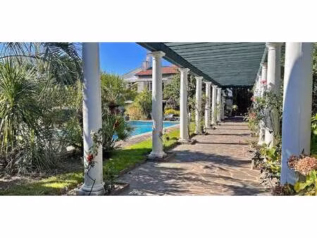 maison avec piscine et jardin biarritz (64)