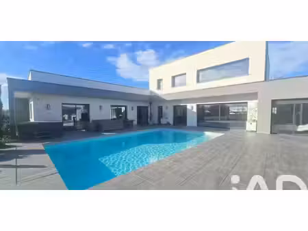 maison avec piscine et terrasse ibos (65)