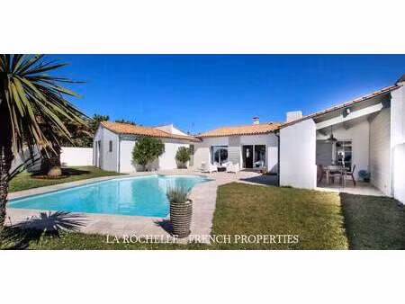 maison avec piscine et jardin la flotte (17)