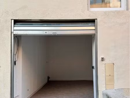 local commercial  bureau ou stockage