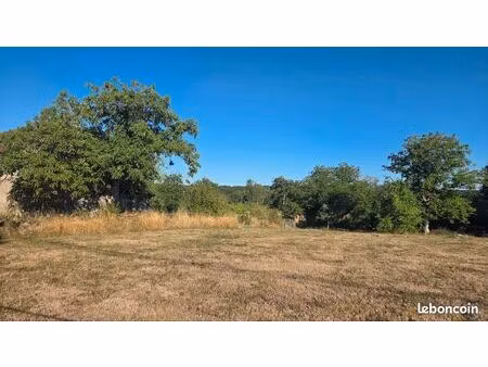 terrain constructible 1752m2