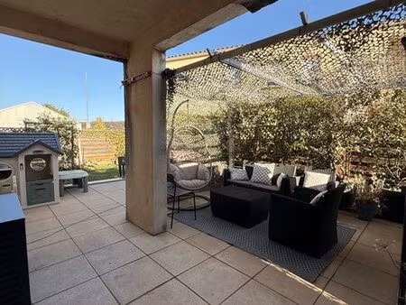 appartement à vendre à peyrolles en provence