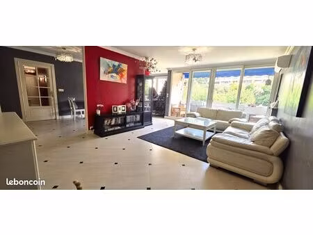 appartement st julien. 6/7 pièces. 137m2