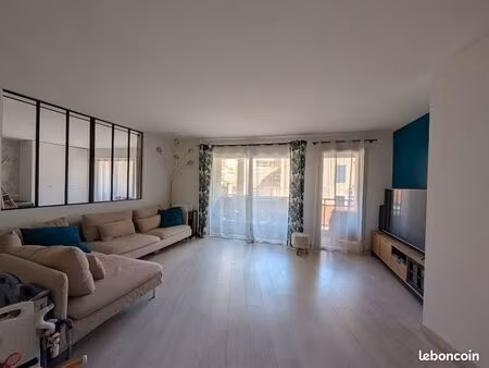 appartement - 125m2 - 3 pieces - quartier mairie