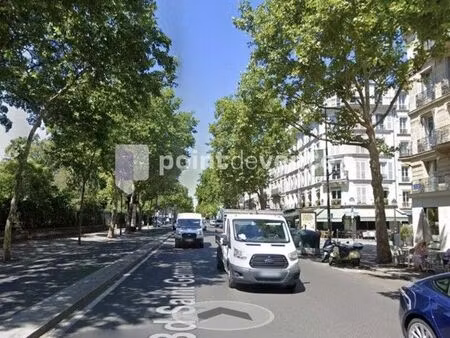 local commercial 28 m²