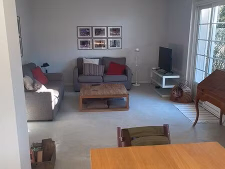villa mitoyenne front de mer avec parcking 3 voitures