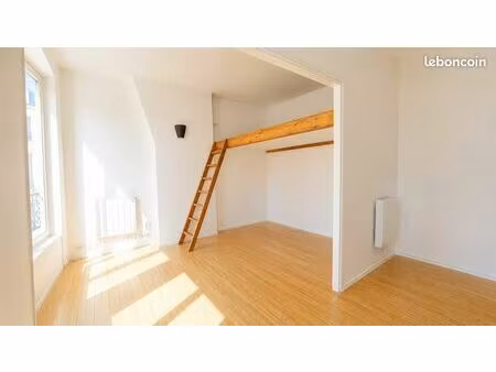 paris 11e – belleville/saint-maur – 27 m² avec mezzanine