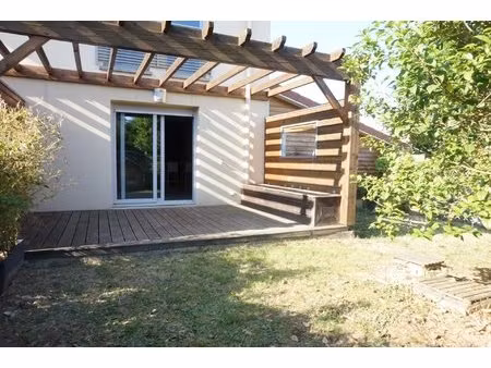 maison mitoyenne avec jardin