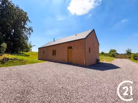 villa à louer avec terrasse et jardin   pessoux (vbe50747)