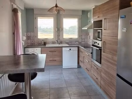 appartement t3  72m2 vue jura