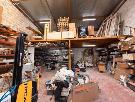 local d'activité 342 m²