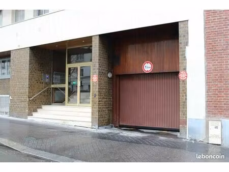 parking/box 11 m² paris