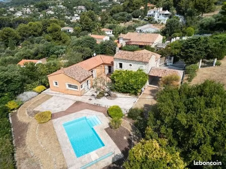 villa 6 pièces 168 m²
