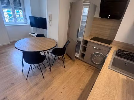 f2 meuble