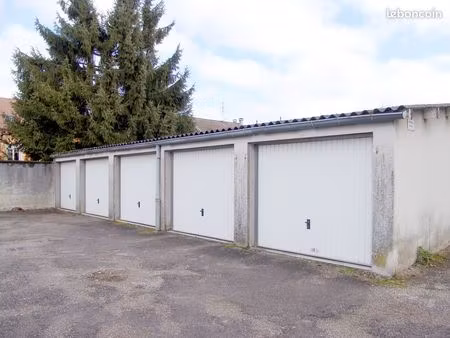 loue garage à belfort rue bardot