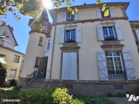 studio 163 m² vittel