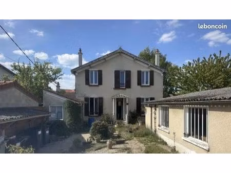 maison 6 pièces - brunoy quartier très calme