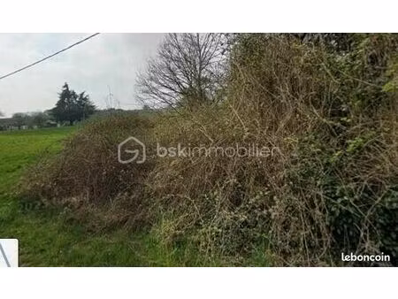 terrain 380 m² champlost
