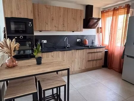maison 3 pièces 65 m²