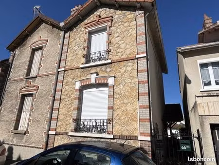 maison de ville proche gare et commerce