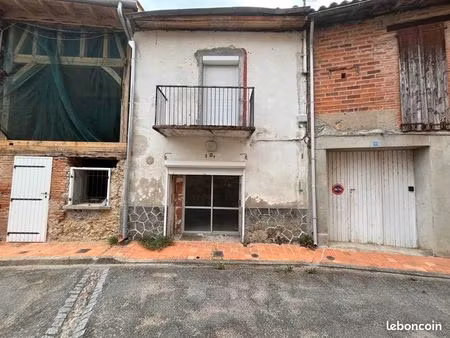 maison 1 pièce 200 m²