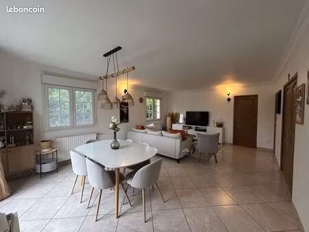 maison t7  trois studios indépendants  salle de sport et dépendance