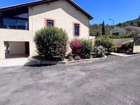 maison 6 pièces 170 m²