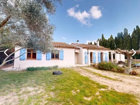 villa 5 pièces 136m2
