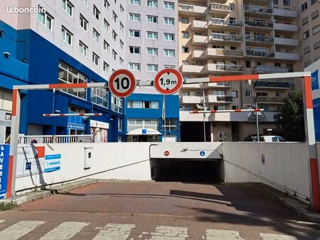 place de parking sécurisé - aubervilliers