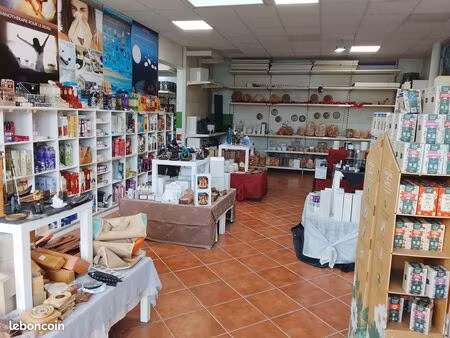 location local commercial