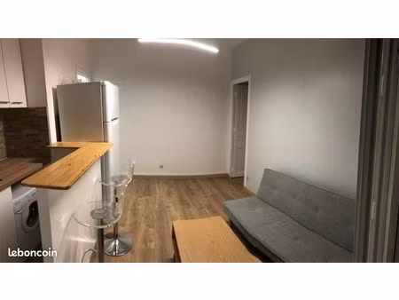 aubervilliers – centre-ville – t2 vendu libre – métro l12 à 50 m
