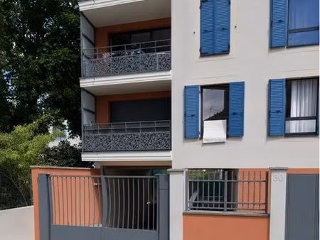 place de parking sécurisée - résidence neuve - montfermeil