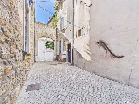 vente immeuble  165.00m²  tournon