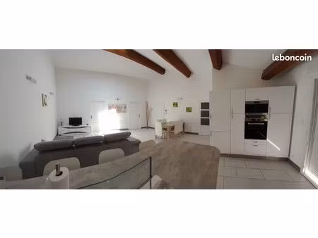 maison de village rénovée  meublée