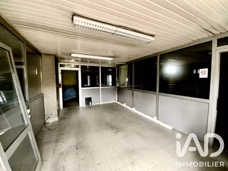 vente garage 580 m²