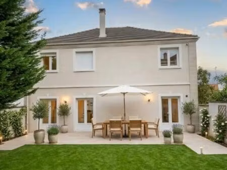 maison neuilly-plaisance