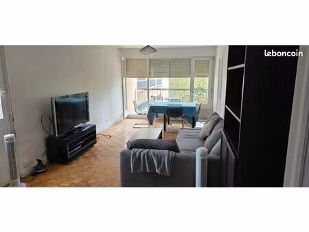 superbe 2 pièces meublé de 50 m² avec 11 m² de balcon