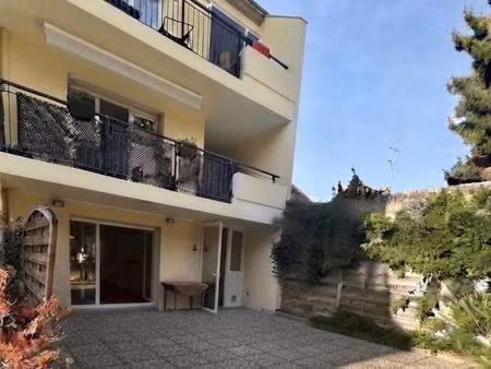 appartement t3 terrasse 35 m² gaudinière / schuman
