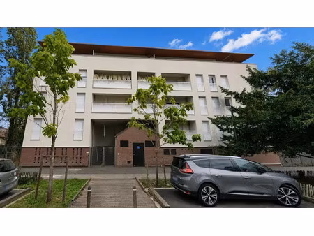 location meublée appartement 4 pièces 83.18 m² à neuilly-sur-marne (93330)  1 750 €