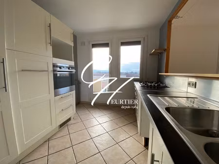 location appartement 3 pièces 59 m² à seyssins (38180)