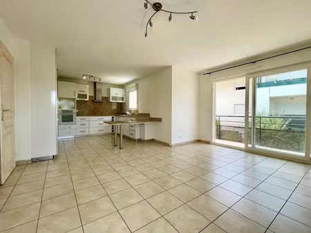 location meublée appartement 2 pièces 48.72 m² à veigy-foncenex (74140)  1 295 €